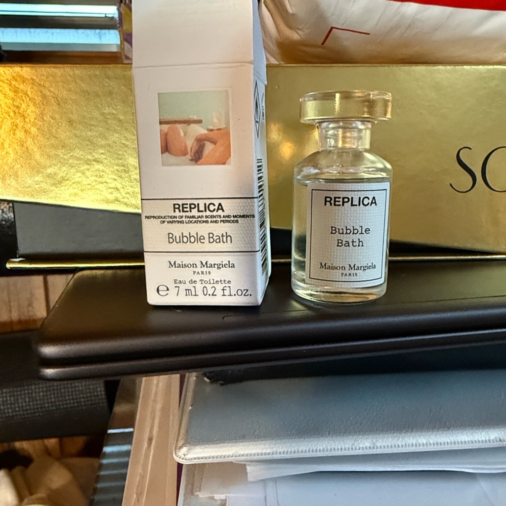 Maison Martin Margiela Replica Bubble Bath - Clear and Gold